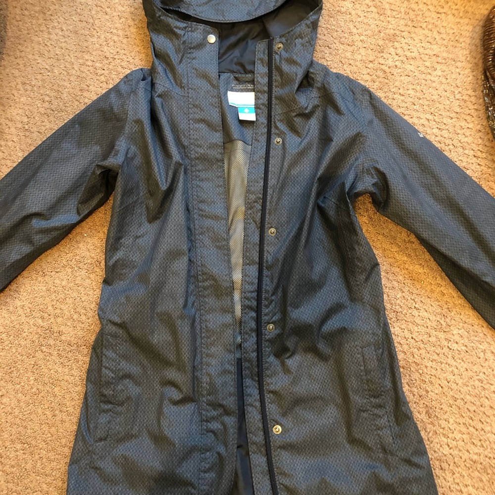 Women’s Small Columbia Goretex Rain Jacket
